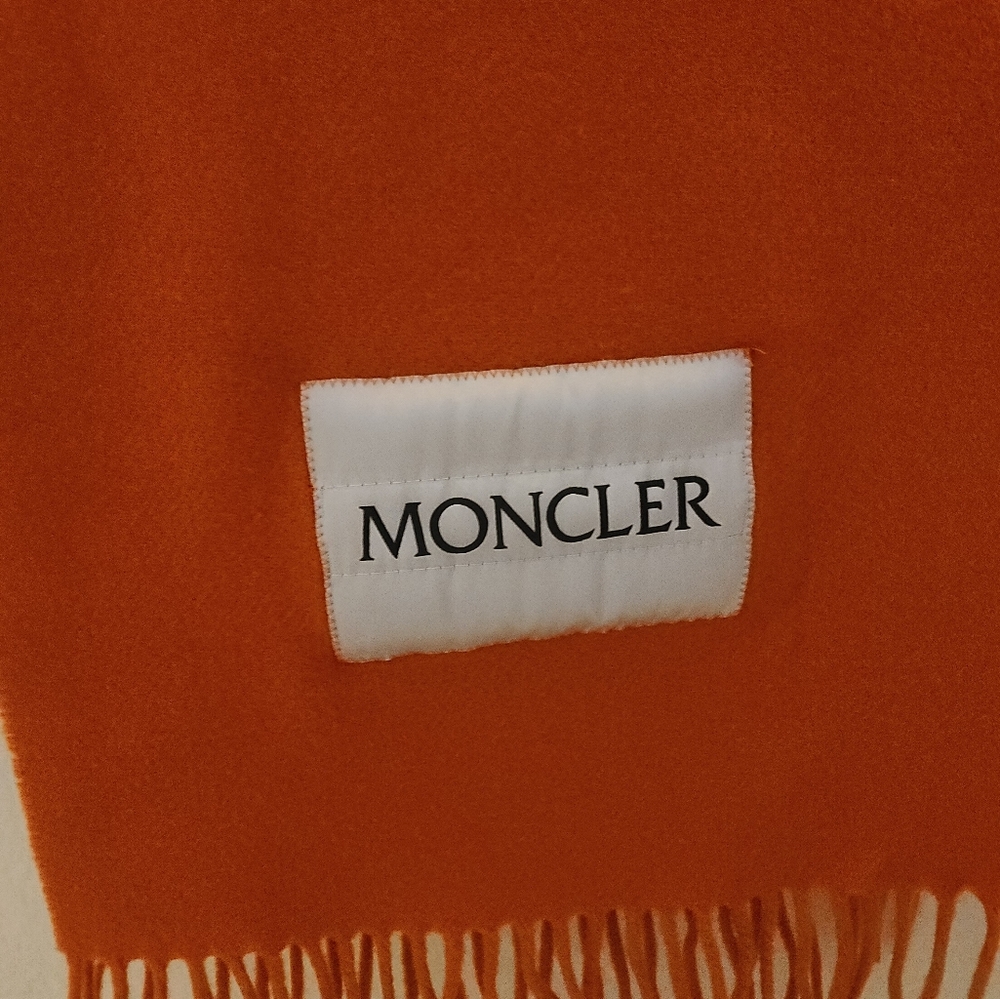 Moncler Logo Scarf 100% Wool Orange New - Picture 3 of 5
